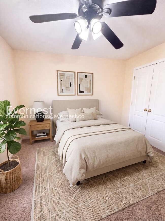 Building Photo - 10718 Barberry Dr