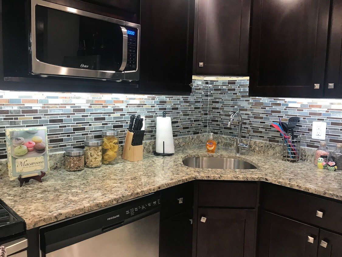 New Cambridge Apartments Apartments Bristol, CT