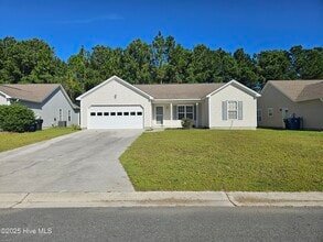 Building Photo - 112 Belvedere Dr