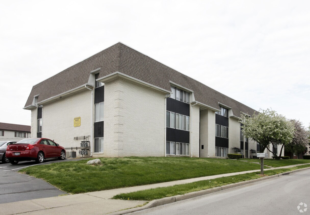 Building Photo - 840 6th St