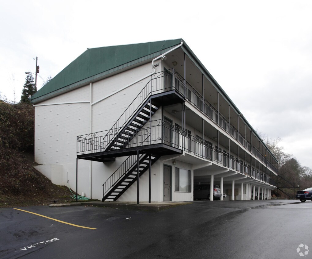 Crestview Apartments Vancouver, WA