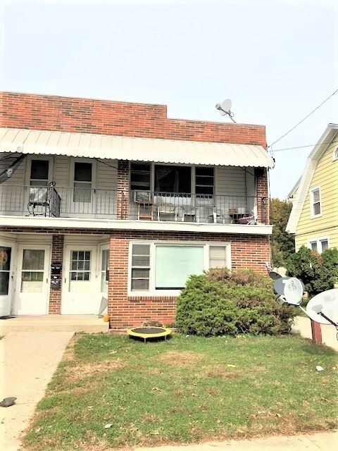 Building Photo - 239 E Jackson St