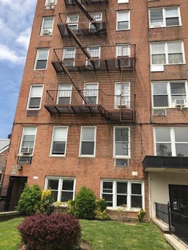 2510 Ocean Pkwy Unit 7B, Brooklyn, NY 11235 Apartment for Rent in