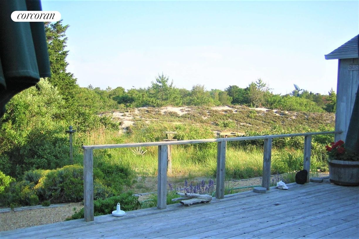 28 Beach Ave, Amagansett, NY 11930 House Rental in Amagansett, NY