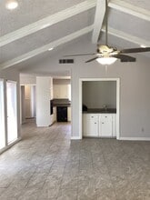 Building Photo - 7818 Vickijohn Dr