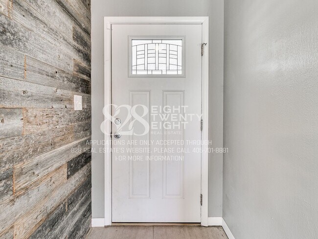 Foto del edificio - COMING JULY 2026! Prelease Now! Beautiful 4 bed/2.5 bath Single Family Home on a Corner Lot in No...