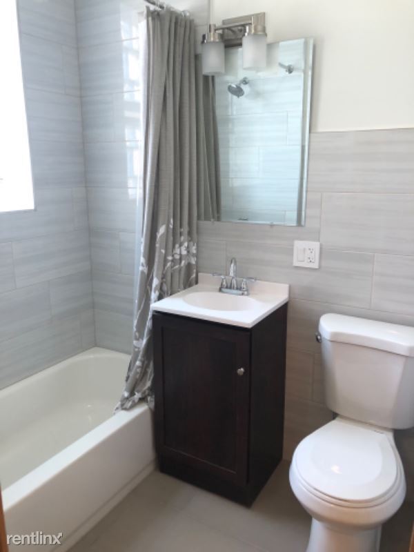 Foto del edificio - 2 br, 1 bath Apartment - 7445 S Phillips Ave