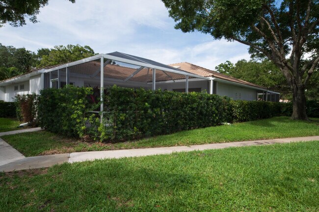 Foto del edificio - 3604 Pin Oak Ct
