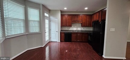 Building Photo - 311 Prestwick Ln