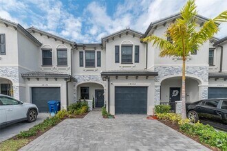 Building Photo - 28568 SW 134th Ave