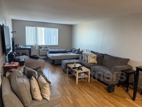 Building Photo - 2187 S Depew St