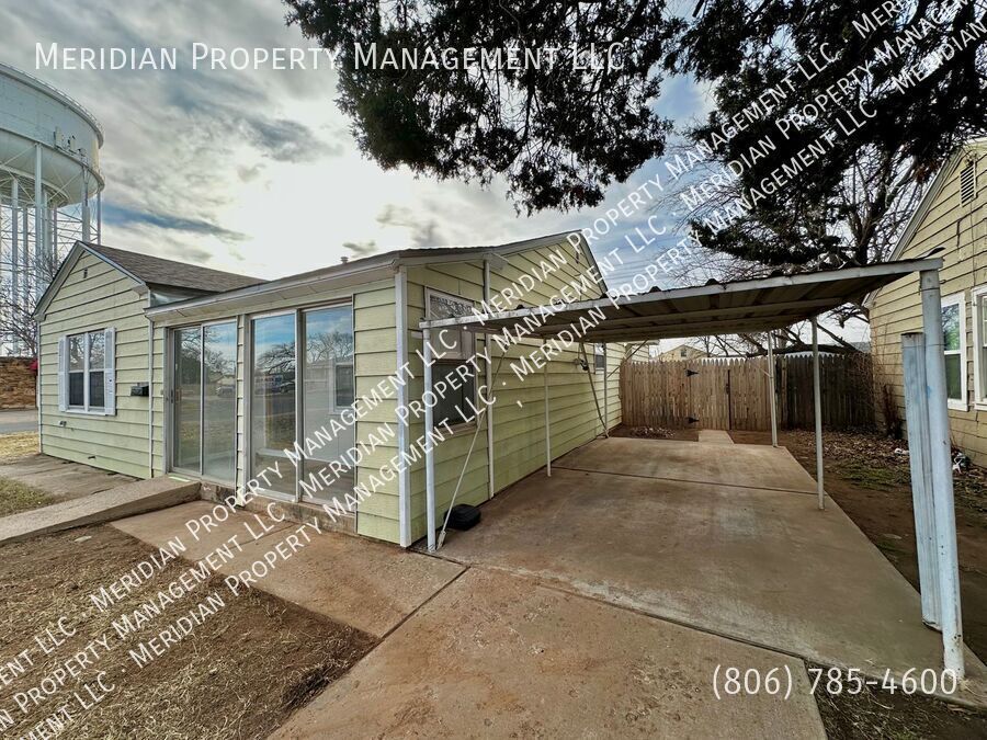 Foto principal - 2301 35th St