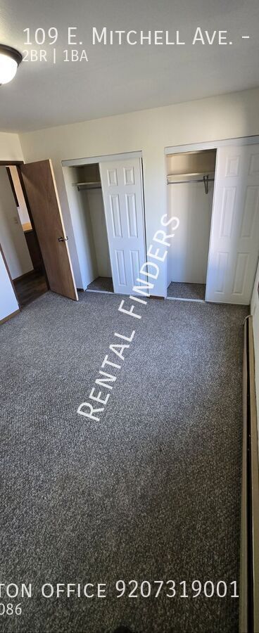 Foto del edificio - 109 E Mitchell Ave