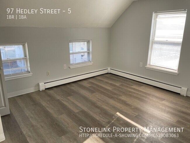 Building Photo - 97 Hedley Street