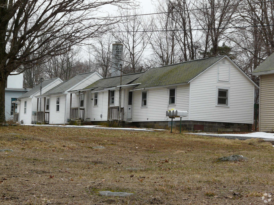 Building Photo - 159 Lake St