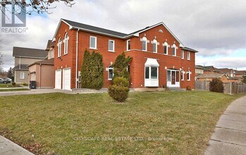 Building Photo - 3263 Loyalist Dr