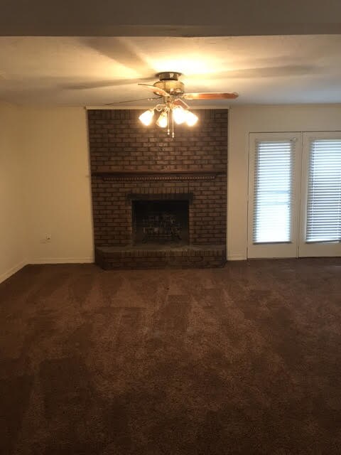 Foto del edificio - 392 Brookwood Lake Pl