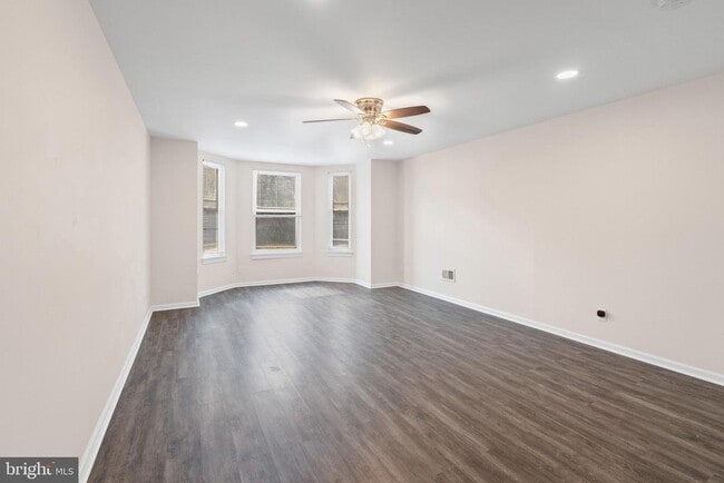 Foto del edificio - 2217 Linden Ave
