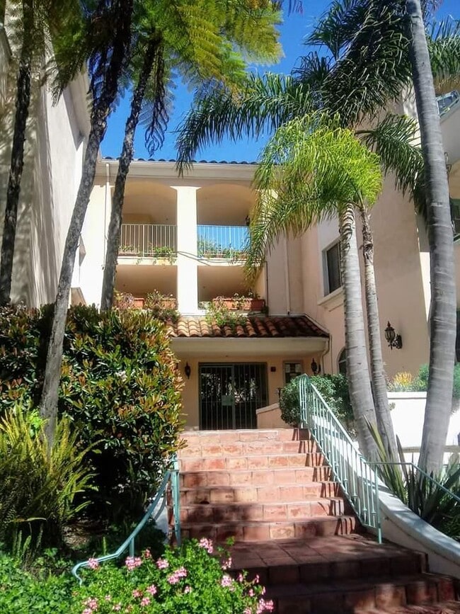 640 Veteran Ave, Los Angeles, CA 90024 Apartments Los Angeles, CA