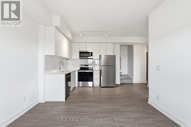 Photo du bâtiment - 16 Melbourne Ave