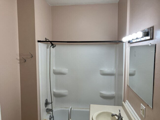 Foto del edificio - 1003 3rd St S