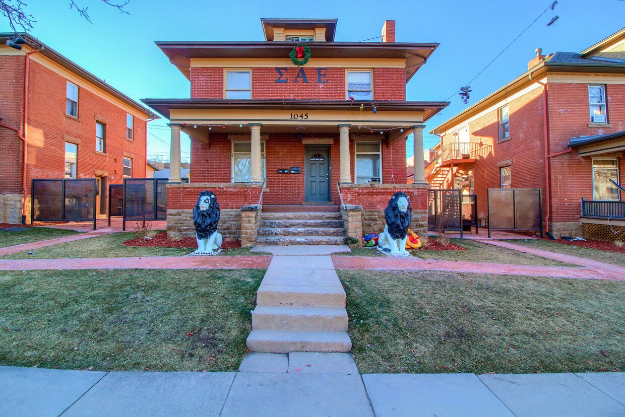 Primary Photo - 1045 14th St