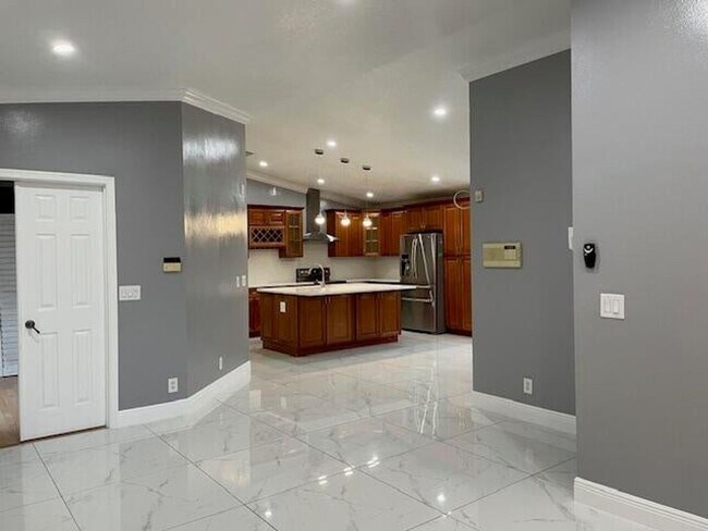 Foto del edificio - 6352 NW 36th Ave