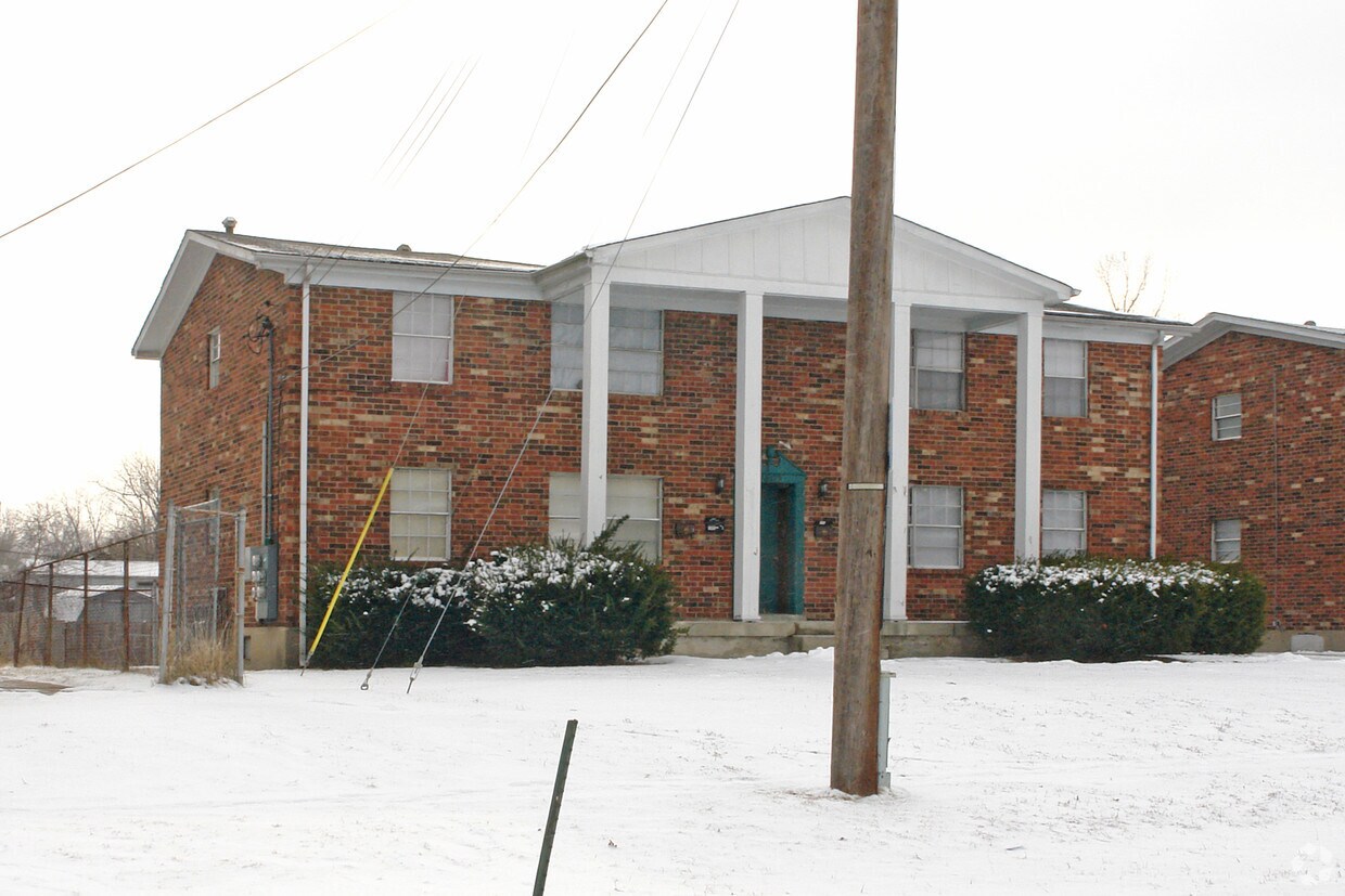 Foto del edificio - 4805 Saddlebrook Ln