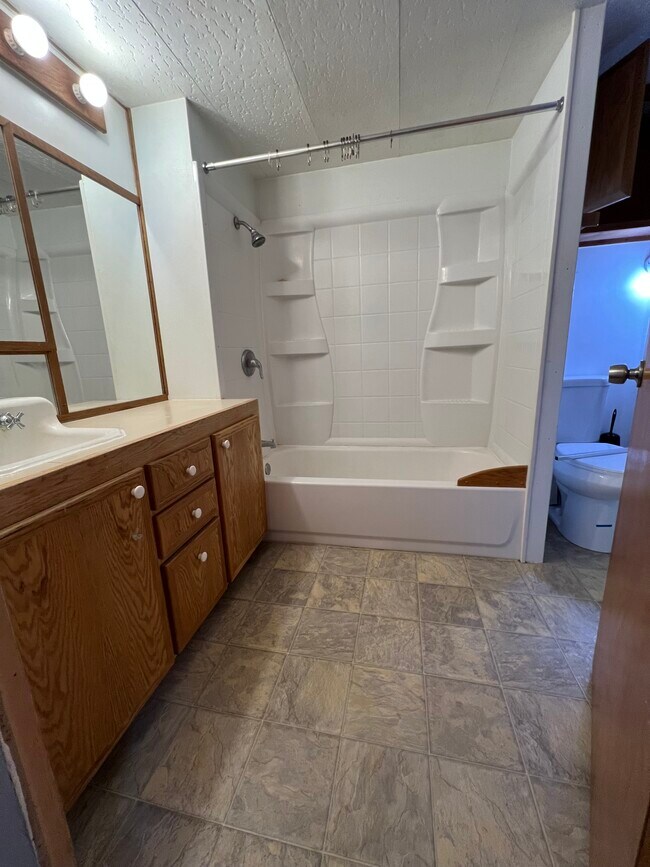 12 Stonehenge Dr, Goldendale, WA 98620 House Rental in Goldendale, WA