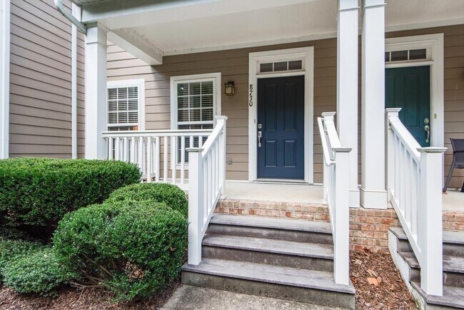 Foto del edificio - 8730 Gauphin Pl