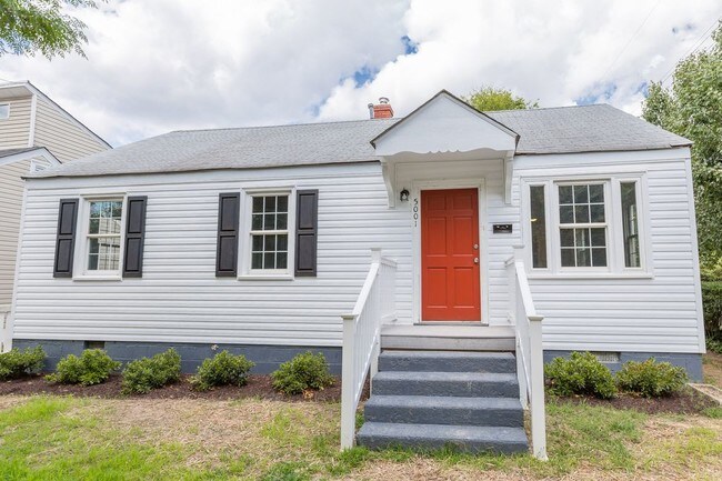 Building Photo - 5001 Schutte St