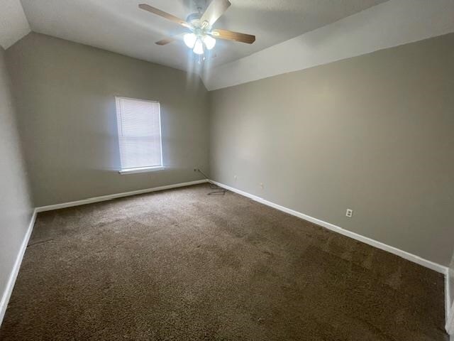 Foto del edificio - 5866 Jardin Pl