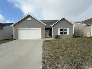 Building Photo - 4732 Dobson Dr