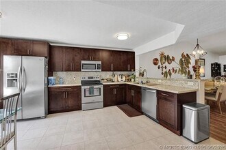Building Photo - 7533 Glendevon Ln