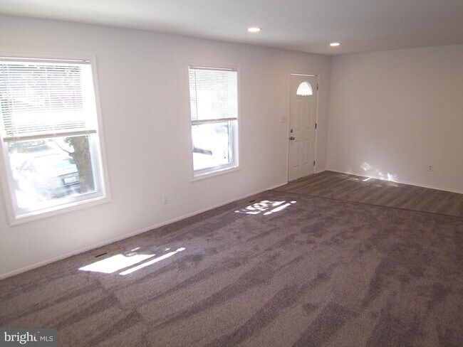 Foto del edificio - 1469 Harford Square Dr