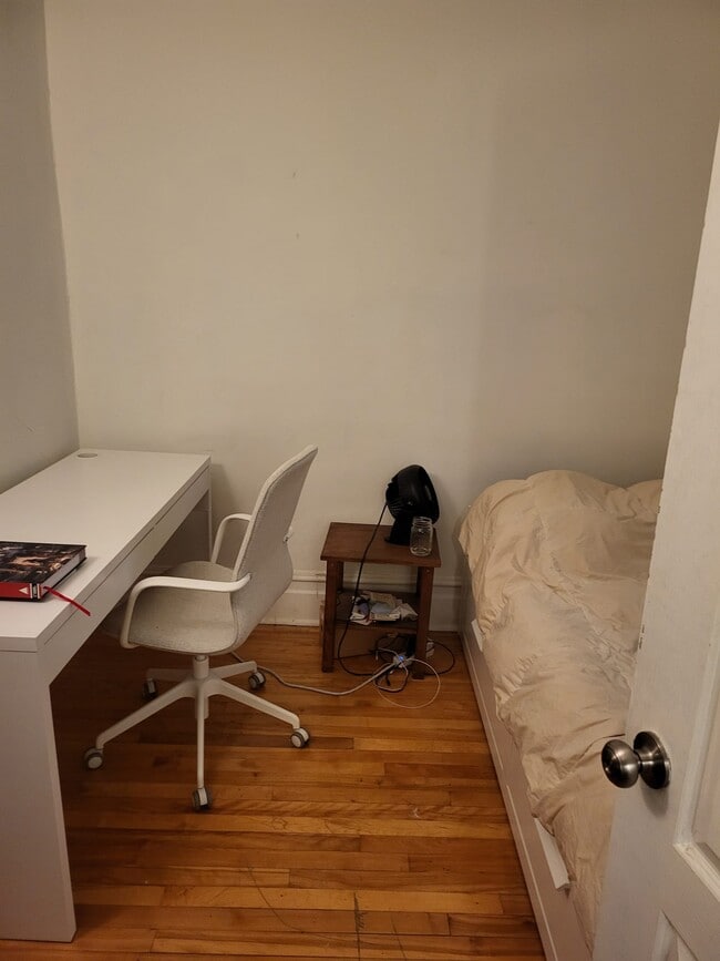 Photo du bâtiment - 4055 Rue Cartier