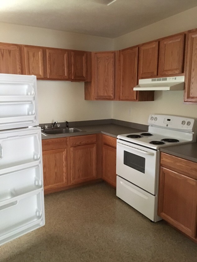 Kitchen - 720 Ponta St