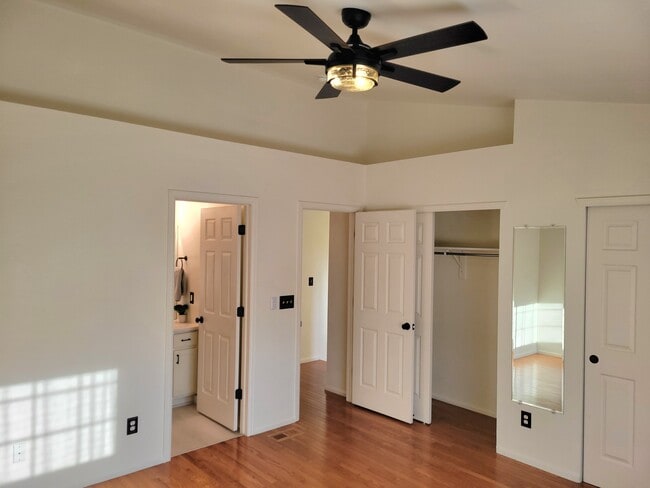 Dormitorio - 19238 E Gunnison Cir