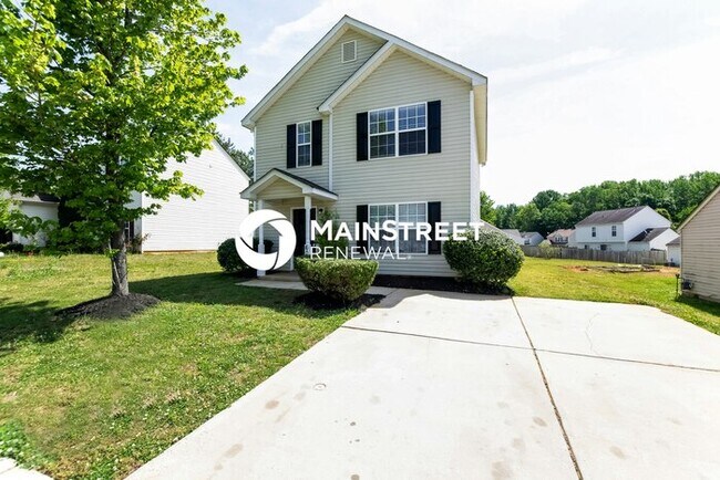 Foto del edificio - 3 Bedroom Pet-Friendly Home in Charlotte, NC with Main Street Renewal