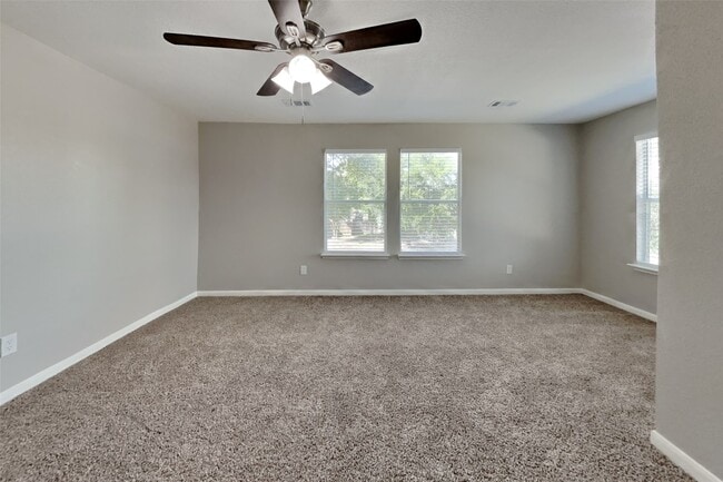 Building Photo - 6423 Lily Hollow Ct