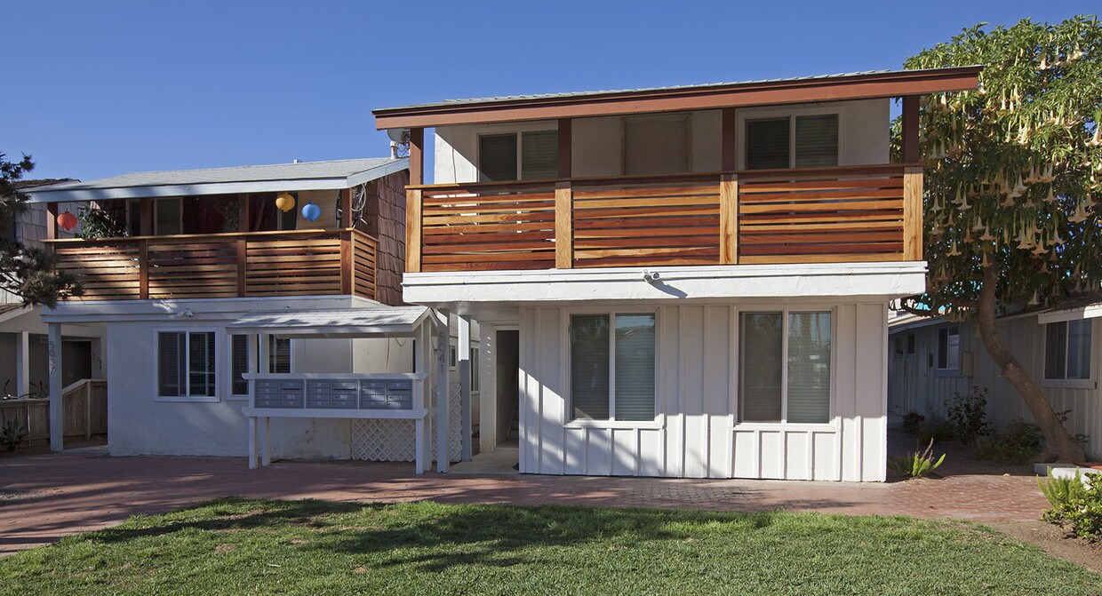 Foto del edificio - 5037-5045 Narragansett Ave