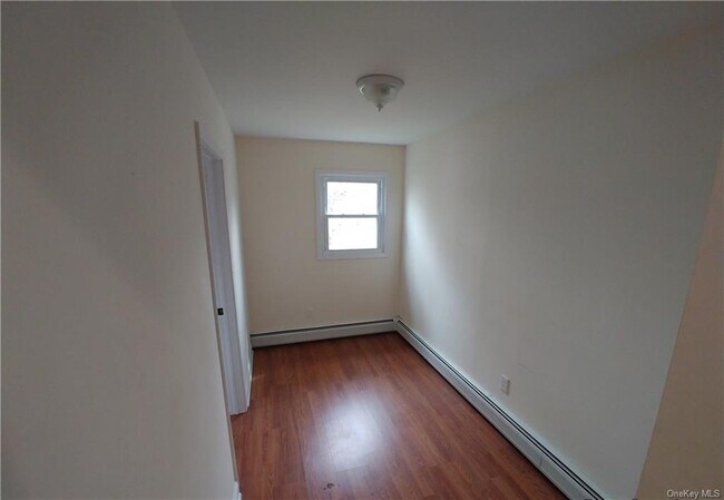 Building Photo - 7 Remsen St