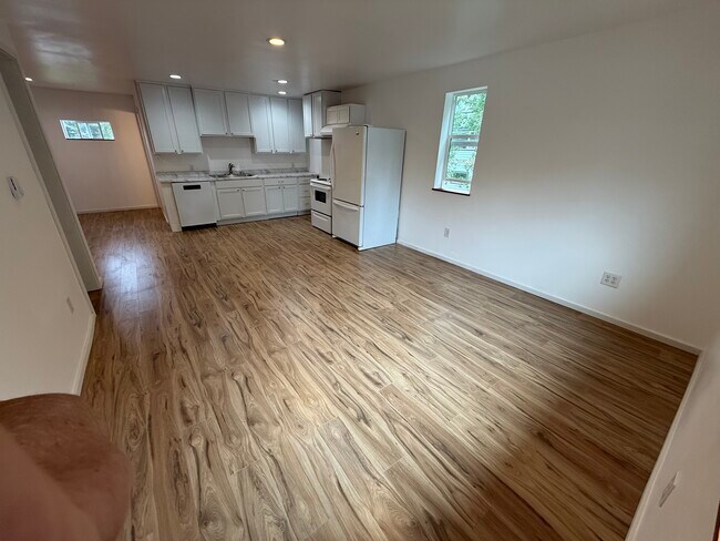 Foto del edificio - 16420 6th Ave W