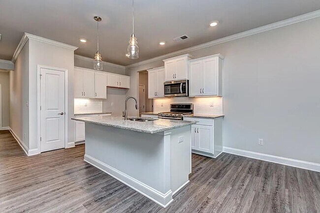 Foto del edificio - 5126 Helmsworth Dr