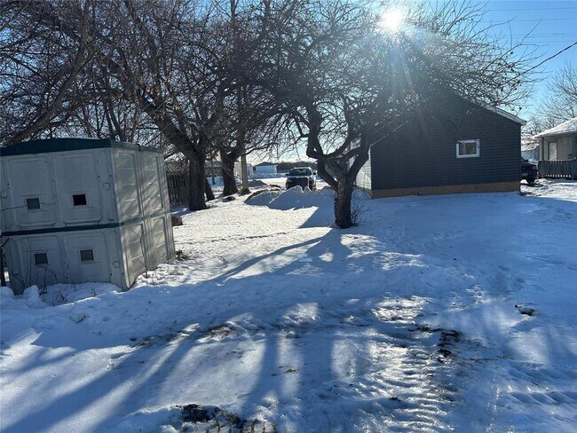 Photo du bâtiment - 130 Buchanon Ave