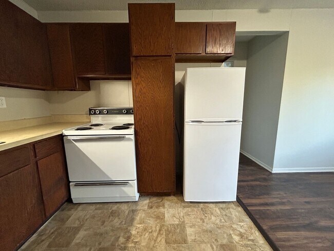 Foto del edificio - 1 Bedroom, 1 Bath Apartment at the Brooksi...
