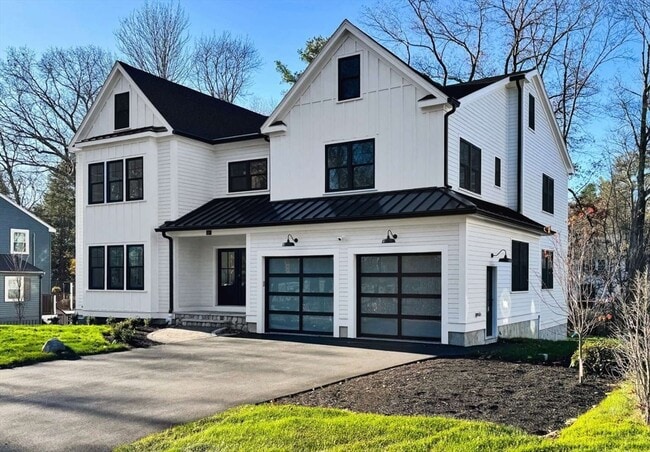 Building Photo - 311 Dedham Ave