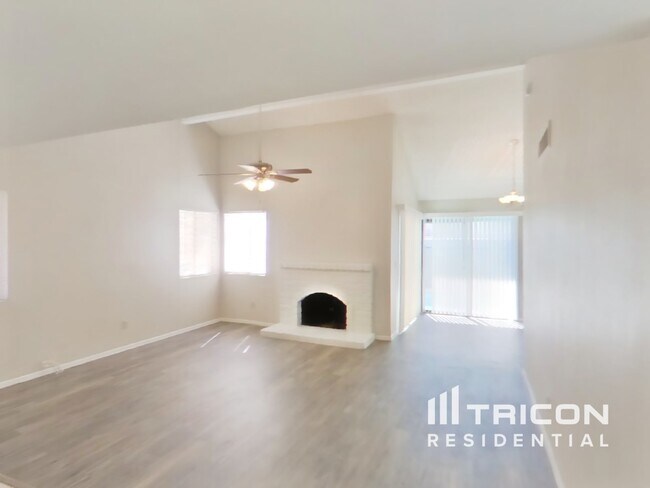 Foto del edificio - 5129 W Sanna St