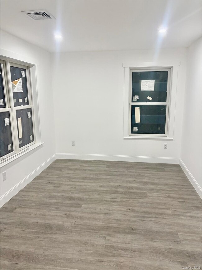 Building Photo - 15 Potomac St