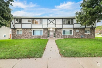Building Photo - 117 Washburn Rd